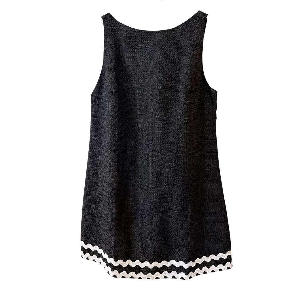la lavon Black Shift Dress Women's Size Medium White Rick Rack Minimalist Chic